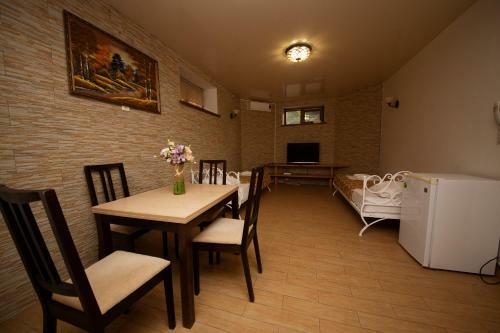 Hostal Guest House Lyubomir
