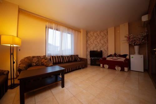 Hostal Guest House Lyubomir