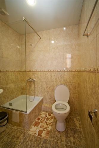 Hotel Pansionat Edem Building ?2