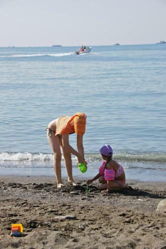 Hotel Pansionat Edem Building ?2