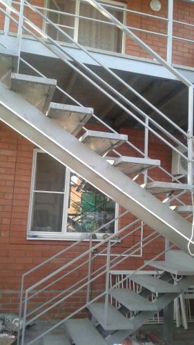 Hostal Guesthouse Nina