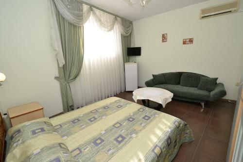 Hostal Guest House Na Pervomayskoy