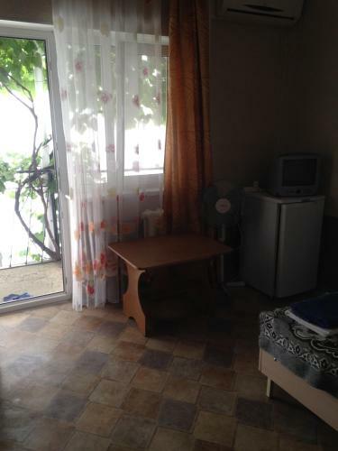 Hostal Guest House Komsomolskiy