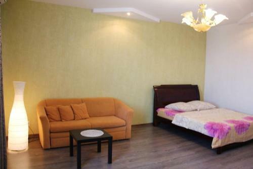 Apartment On Alleye Geroyev