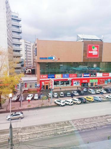 Apartment On Krasniy Prospekt 188