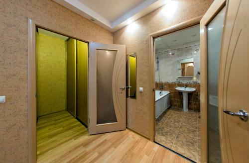 Apartamento Sutkiufa ??????? ????? 70/2.1