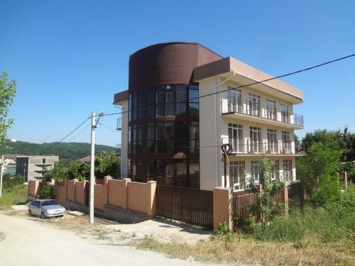 Hostal Hotel Parizhanka