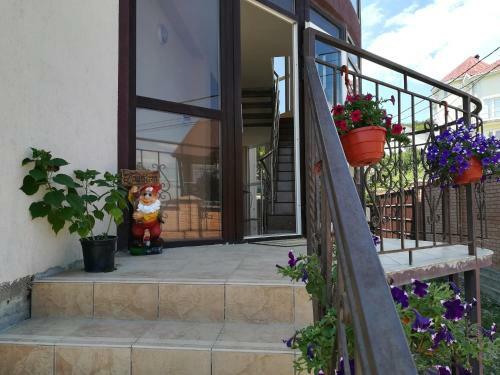 Hostal Hotel Parizhanka