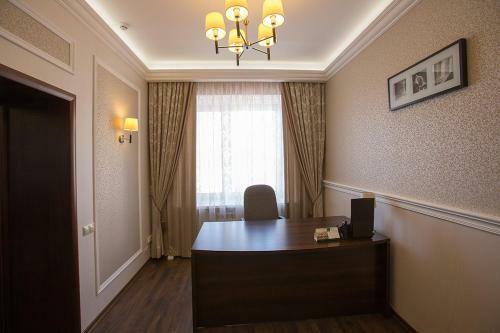 Hotel Oktyabrskaya