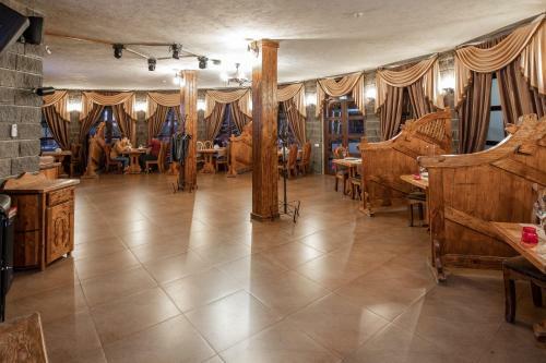 Hotel Yuzhny Dvorik