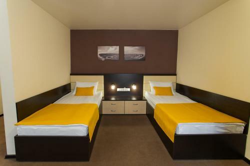 Hotel People