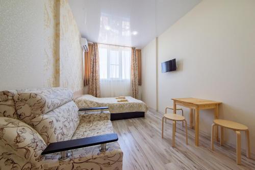 Apartment On Neftyanikov 22