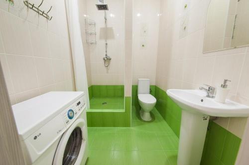 Apartment On Neftyanikov 22