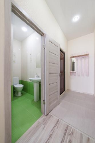 Apartment On Neftyanikov 22