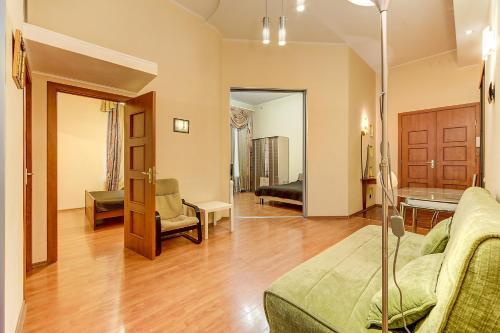 Apartamento Sutkipeterburg Nevsky Prospekt 65