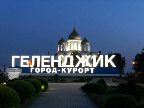 Apartment On Khalturina 11