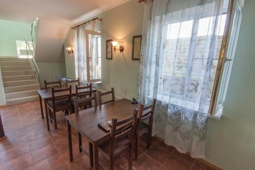 Hostal Guest House Alena