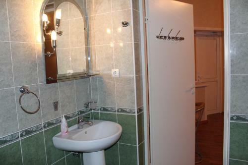 Hostal Lukomorie Guest House