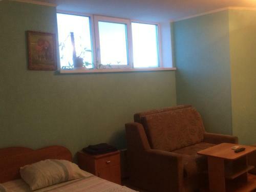 Hotel Na Nezhdanovoy 13