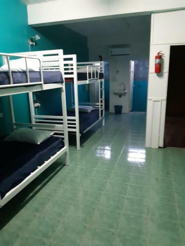 Albergue Tiki Tiki Commonwealth Haad Rin