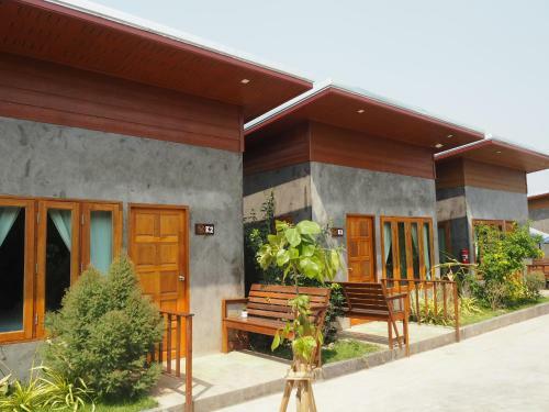 Hotel Nawiengkaeriverview Resort