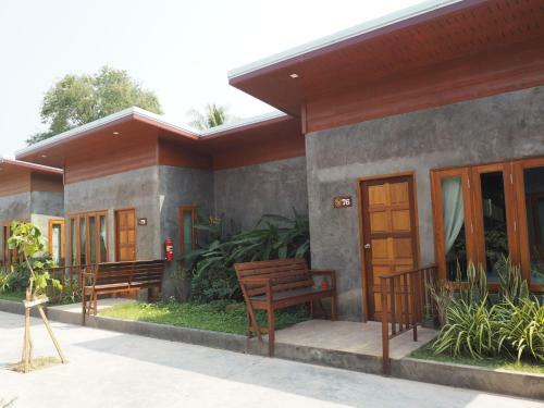 Hotel Nawiengkaeriverview Resort
