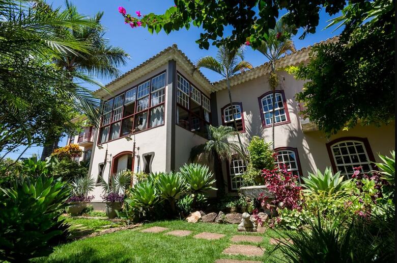Hostal Pousada Pequena Tiradentes