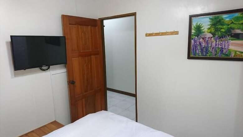 Bed & Breakfast Garden Hostel