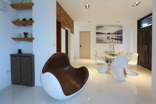 Villa Sixteen Kan B&B