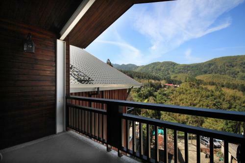 Sheng Shine Forest Resort