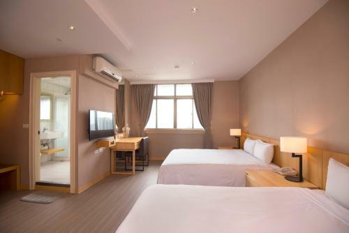 Asia Emperor Hotel