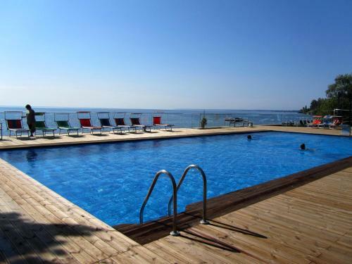 Holiday Hotel Glebovka