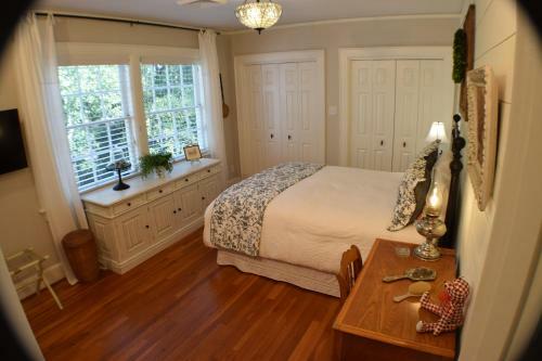 Bed & Breakfast The Holly And Ivy Inn