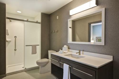 Hotel Home2 Suites By Hilton Queensbury Glens Falls