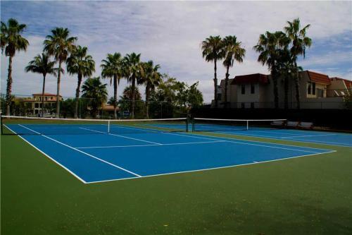 Apartamento East Gulf Condo #1411