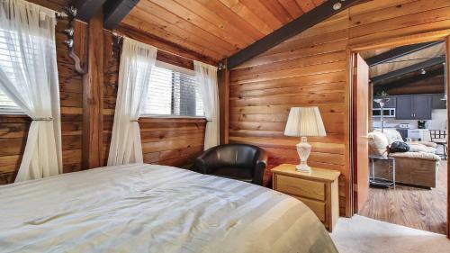 Muskrat 2 Three-bedroom Home