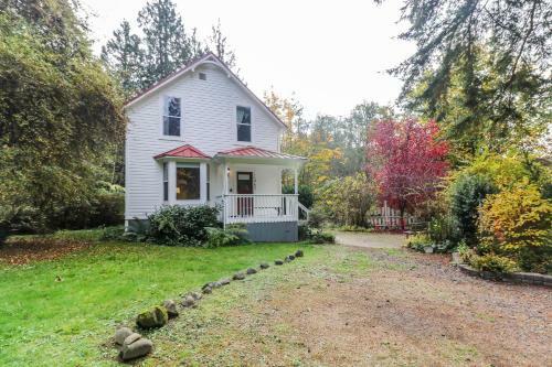 Peaceful Farm Rental In Sequim