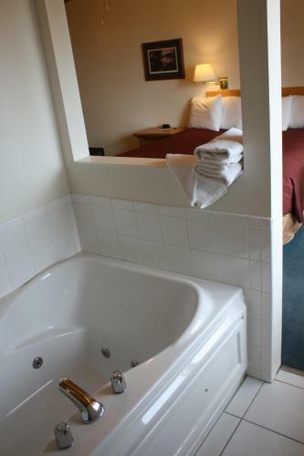 Superior Ridge Resort Motel