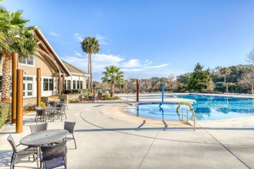 Baywood Luxury