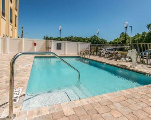 Hotel Comfort Suites Near Rainbow Springs Dunnellon