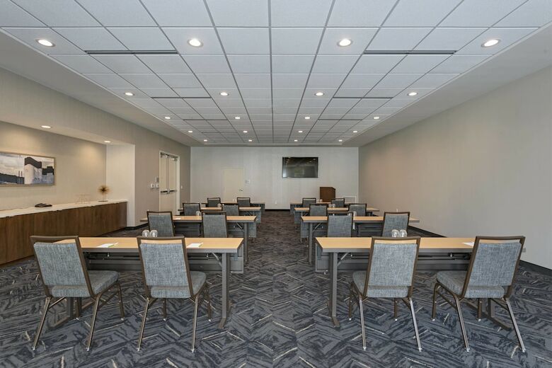 Hotel Courtyard By Marriott Houston Sugar Land/lake Pointe