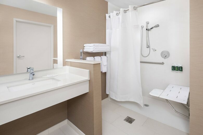 Hotel Fairfield Inn & Suites By Marriott Poplar Bluff