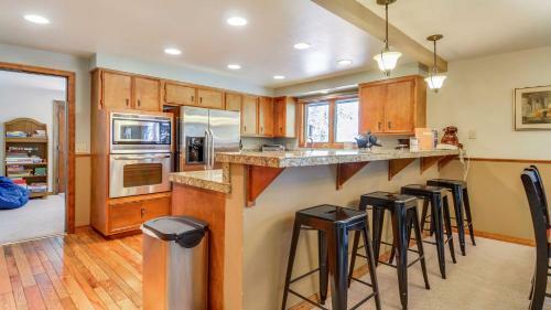 Conifer 9 Five-bedroom Home