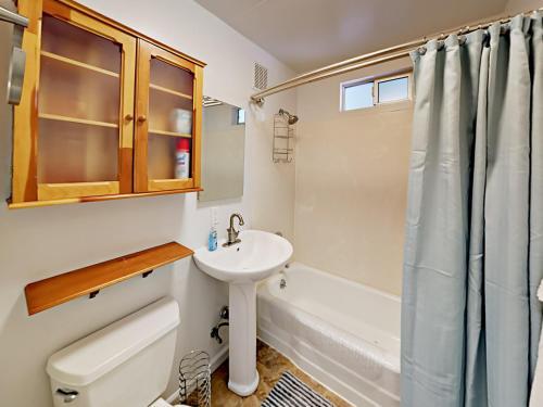 556 Eloise Ave Home
