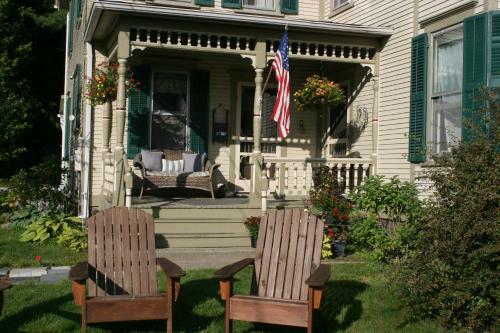 Bed & Breakfast Richmond Victorian Inn