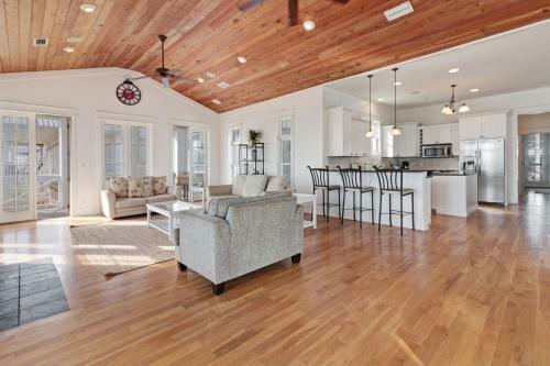 Seagrove Beach "golden Boy" 68 Chelsea Loop (House)