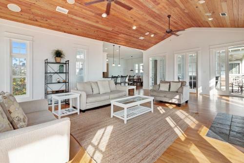 Seagrove Beach "golden Boy" 68 Chelsea Loop (House)