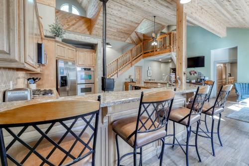 Lazy Bear Lodge