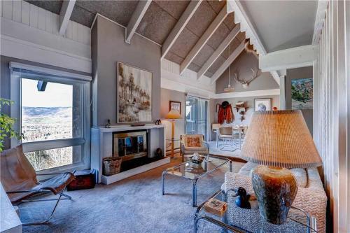 Yampa View 302