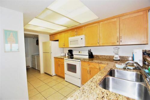 Apartamento Seville Condo Unit #205